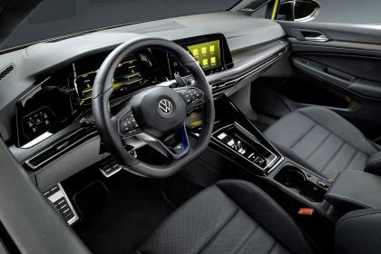 Volkswagen Golf R 333 Limited Edition: Ένα Golf από την… κόλαση