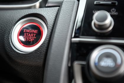 Honda Civic 1.5 V-TEC Turbo CVT 182Ps
