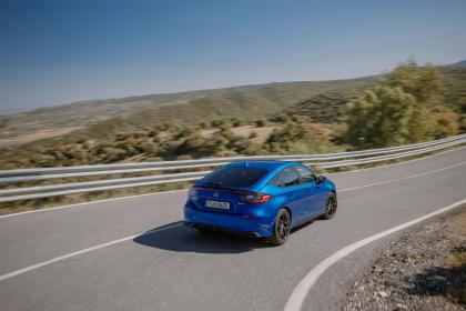Οδηγούμε το νέο Honda Civic e:HEV