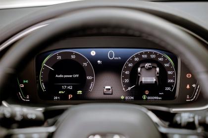 Οδηγούμε το νέο Honda Civic e:HEV