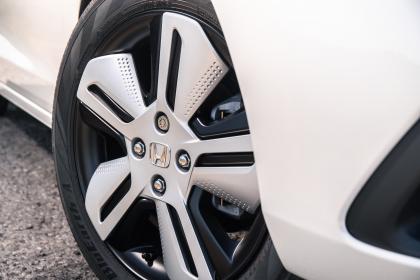 Οδηγούμε το νέο Honda Jazz e:HEV