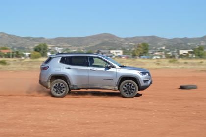 Jeep Compass 2.0 MTJ 4WD 9AT Trailhawk 170Ps