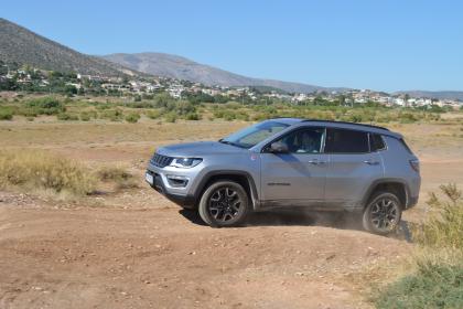 Jeep Compass 2.0 MTJ 4WD 9AT Trailhawk 170Ps