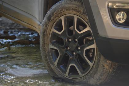 Jeep Compass 2.0 MTJ 4WD 9AT Trailhawk 170Ps