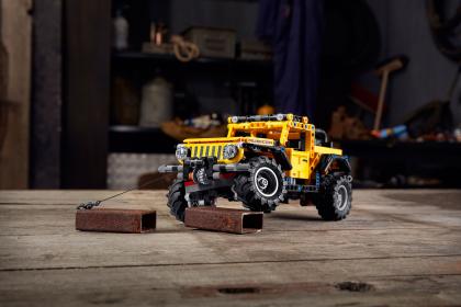 LEGO Technic Jeep Wrangler