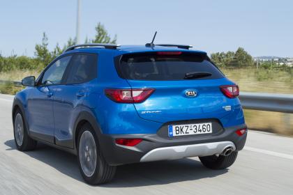 ΚΙΑ Stonic 1.0T 7DCT 48V 120Ps