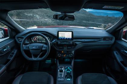 Ford Kuga: Το απόλυτο best-seller SUV στην κατηγορία Plug-in Hybrid