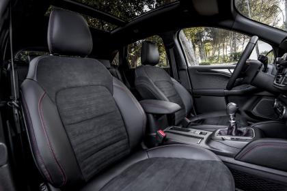 Ford Kuga PHEV: Δεύτερη χρονιά στην κορυφή