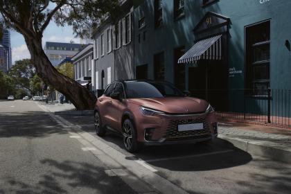 Επίσημο: Αυτό είναι το νέο Lexus LBX