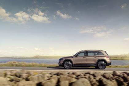 Επίσημο: Mercedes-Benz EQB
