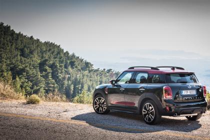 MINI Countryman JCW 306Ps