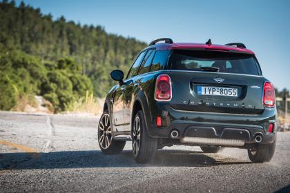 MINI Countryman JCW 306Ps