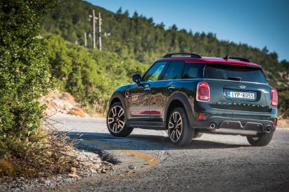 MINI Countryman JCW 306Ps