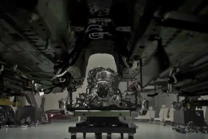 Νέο teaser video για το Mazda CX-90
