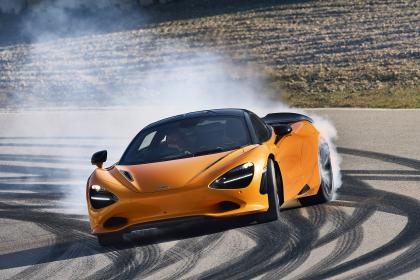 Αποκαλύφθηκε η McLaren 750S