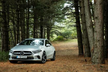 Mercedes-Benz A180d 7G-DCT 116Ps