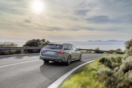 Στην Ελλάδα οι Mercedes-Benz E-Class και EQE