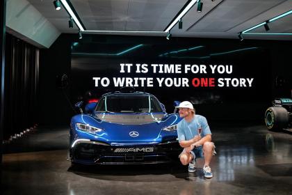 Ο Valtteri Bottas παρέλαβε τη δική του Mercedes-AMG ONE