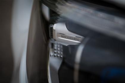 Mercedes-Benz C200 204PS