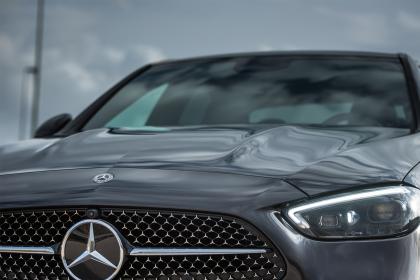 Mercedes-Benz C 180 170Ps