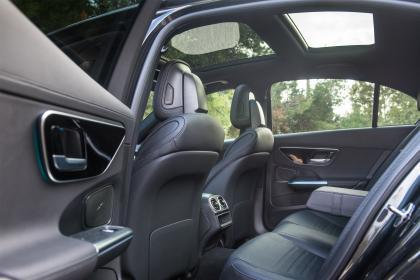 Mercedes-Benz C 180 170Ps