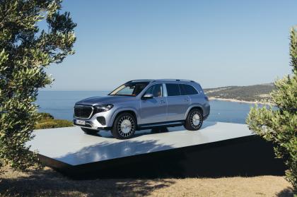 Η Mercedes-Maybach GLS ανανεώνεται με περισσότερη δύναμη και πολυτέλεια 