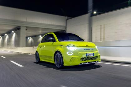 Abarth 500e: Περισσότερες από 1.500 προ-παραγγελίες στην Ευρώπη