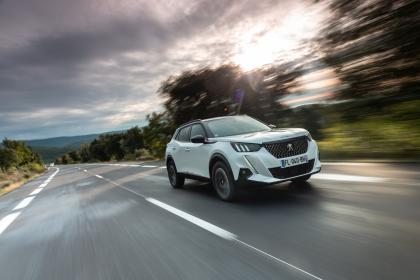 Το νέο SUV PEUGEOT 2008 δίνει το "παρών" στην ελληνική αγορά!