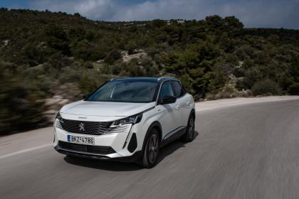 Peugeot 3008 Hybrid4 300Ps