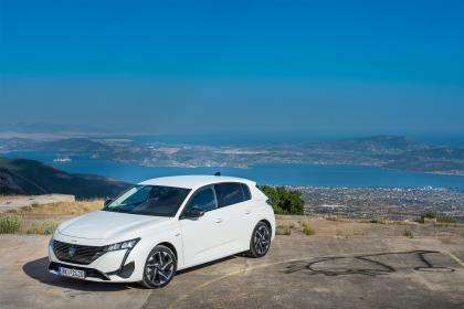 Peugeot 308 Hybrid e-EAT8 180Ps