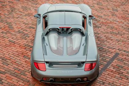 Carrera GT με 292km!