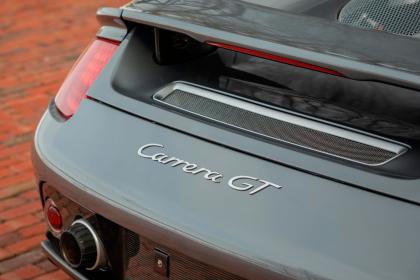Carrera GT με 292km!