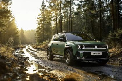 Η Renault ετοιμάζει τετρακίνητο R4 με μεγαλύτερη μπαταρία 