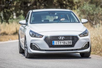 Hyundai i30 Fastback 1.0T-GDI 120PS
