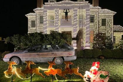 Η πραγματική ιστορία του Ford Taurus Wagon από την ταινία: Τα Χριστούγεννα του τρελού θηριοτροφείου