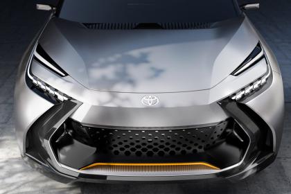 Έρχεται η δεύτερη γενιά Toyota C-HR