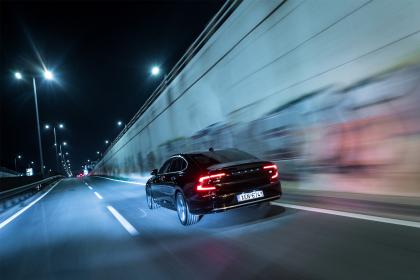 Volvo S90 T8 Recharge 392Ps