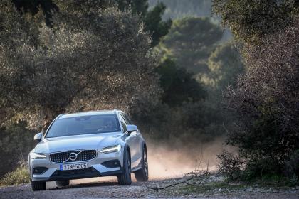 Volvo V60 Cross Country D4 190Ps