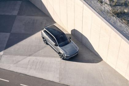 Volvo EX90: To ηλεκτρικό SUV της νέας εποχής