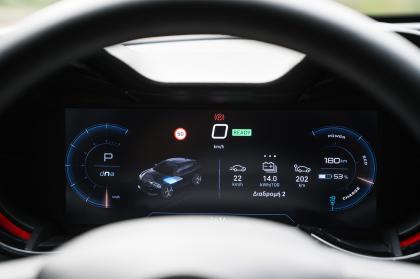 Test: Alfa Romeo Junior Elettrica 156Ps 