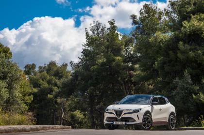 Test: Alfa Romeo Junior Elettrica 156Ps 