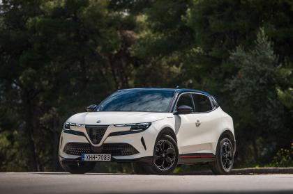 Test: Alfa Romeo Junior Elettrica 156Ps 
