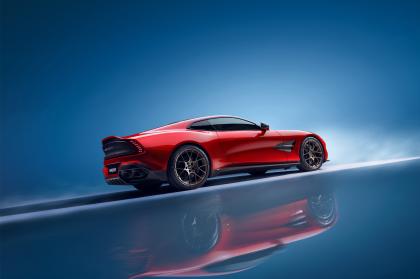 Η νέα Vanquish διαθέτει τον ισχυρότερο V12 κινητήρα της Aston Martin