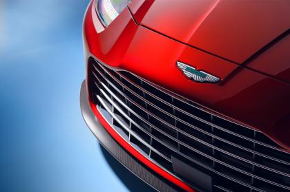 Η νέα Vanquish διαθέτει τον ισχυρότερο V12 κινητήρα της Aston Martin