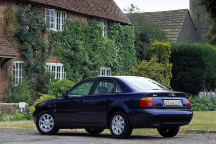 Η VW και το μυστικό πίσω από τα ελαστικά 195/65R15