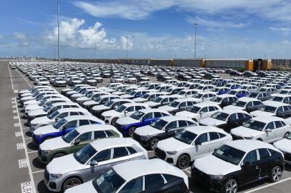 Audi και Jaguar-Land Rover «παγώνουν» την διάθεση των αυτοκινήτων τους στην αμερικάνικη αγορά