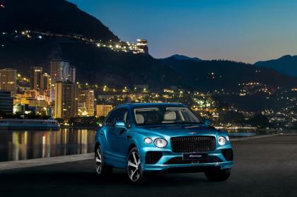 Αποκλειστικά στην Ευρώπη η Bentley Bentayga EWB Azure Riviera Collection