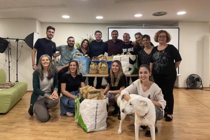 Το BMW Group Hellas προσέφερε γεύματα σε άστεγους συμπολίτες μας