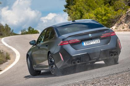Test: BMW M5 PHEV 727Ps