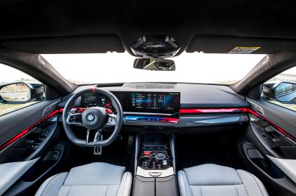 Test: BMW M5 PHEV 727Ps